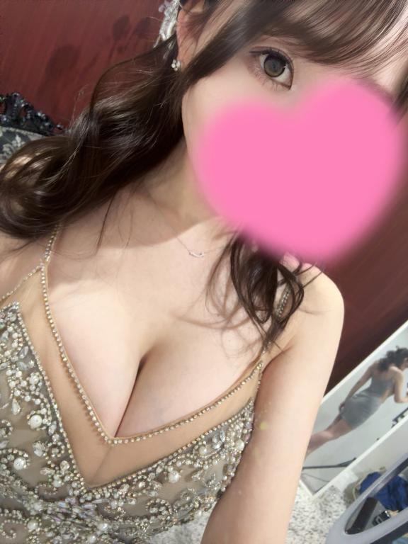 おっぱいの透ける血管が褒められます