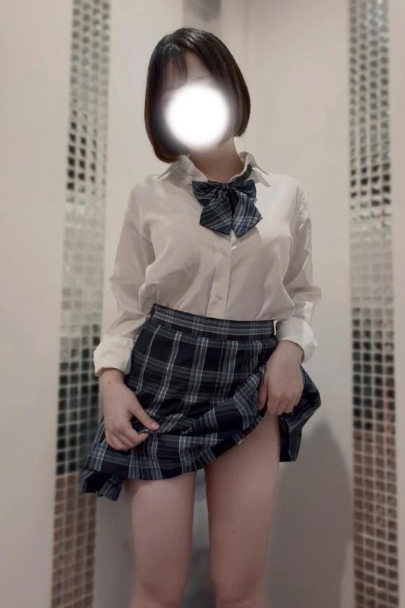 💌背中って実は🤫｜写メ日記｜未来みく｜新宿 高級デリヘル クラブ ブレンダ新宿・歌舞伎町店