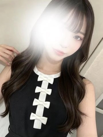 スーツのシワ、増やすお昼休み｜写メ日記｜白咲らる｜新宿 高級デリヘル クラブ ブレンダ新宿・歌舞伎町店