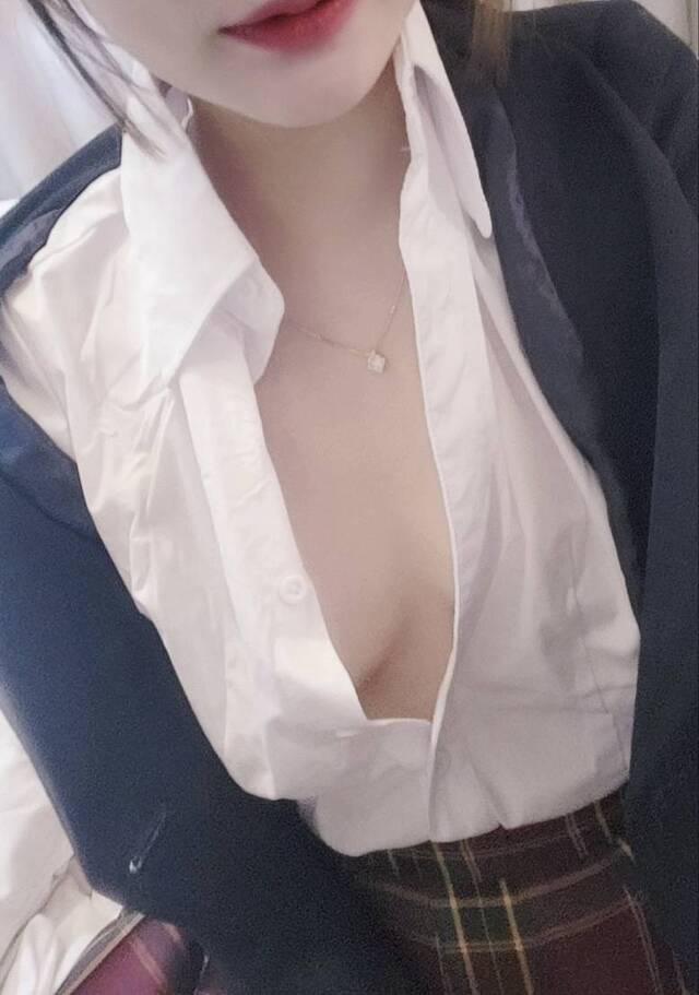 本日ボミは出勤です～～～｜写メ日記｜キム・ボミ｜鶯谷 韓国デリヘル Yes! Yes!