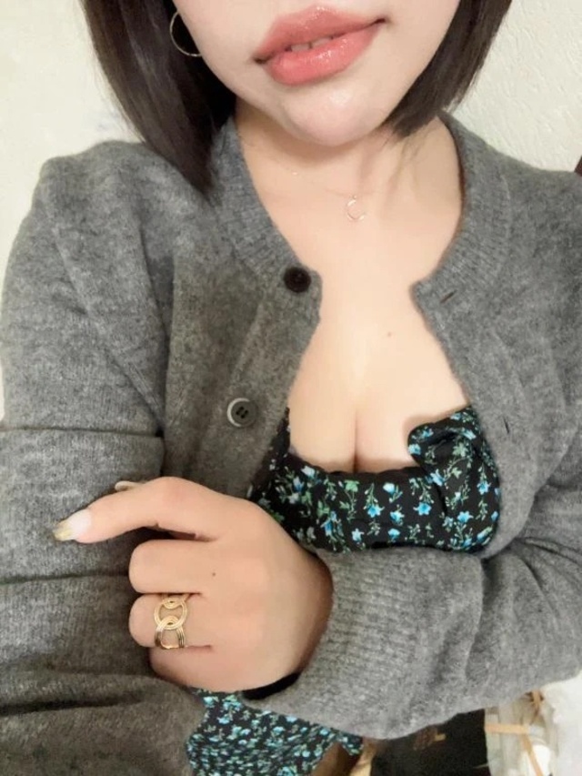 えろぶり🫶💕︎︎｜写メ日記｜夏木｜池袋 一般デリヘル おとなのわいせつ倶楽部 池袋店