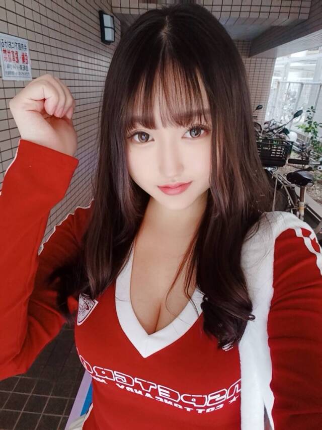 今夜の彼女はレナでいかがですか？🙏