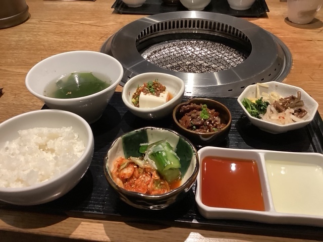 肉は、まだだぁ〜｜写メ日記｜あきら｜鶯谷 人妻デリヘル 鶯谷倶楽部 愛