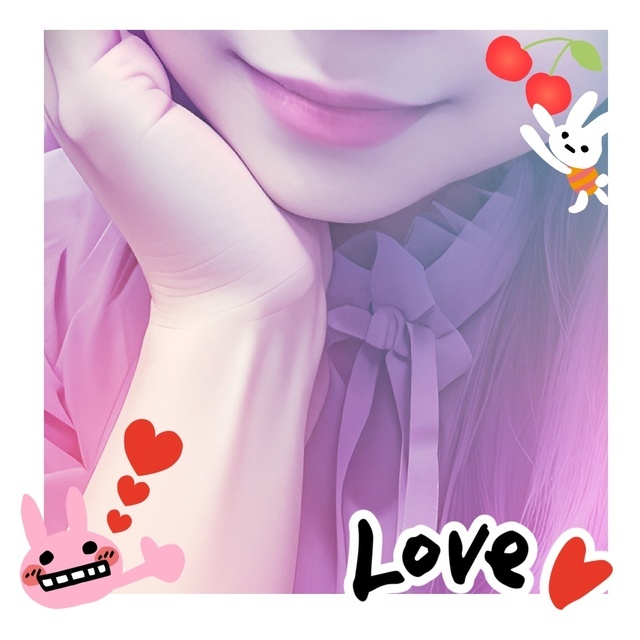 触れそうで触れない…♡