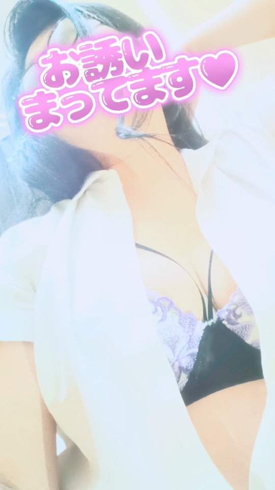 待機中です☆｜写メ日記｜りさこ｜鶯谷 人妻デリヘル 熟女デリヘル秘宝館Ｚ