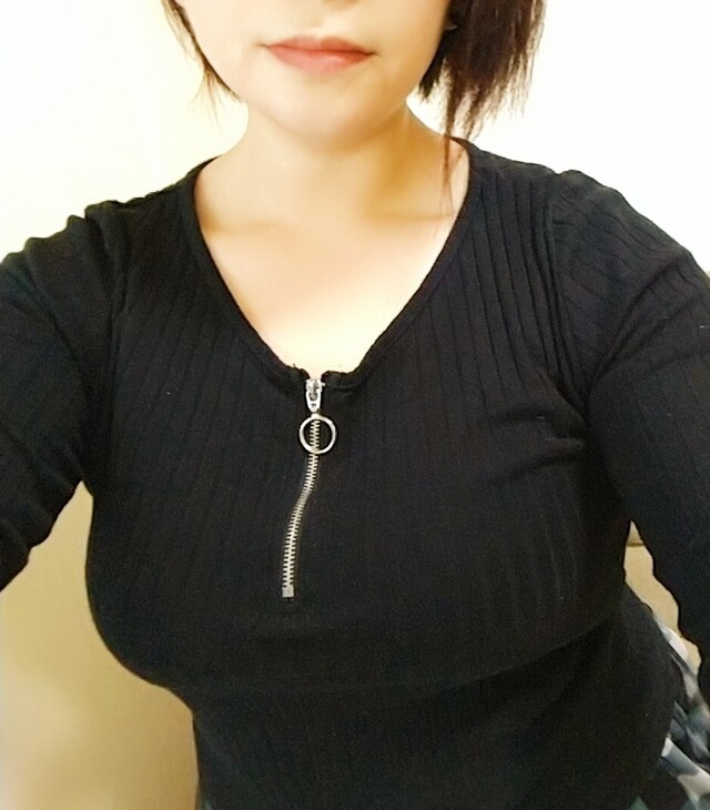 秋の装い｜写メ日記｜つづり｜鶯谷 人妻デリヘル 熟女デリヘル秘宝館Ｚ