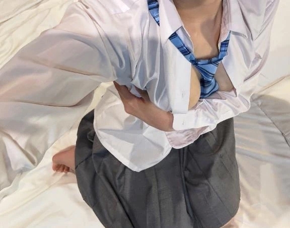 挟まっちゃう…❤️