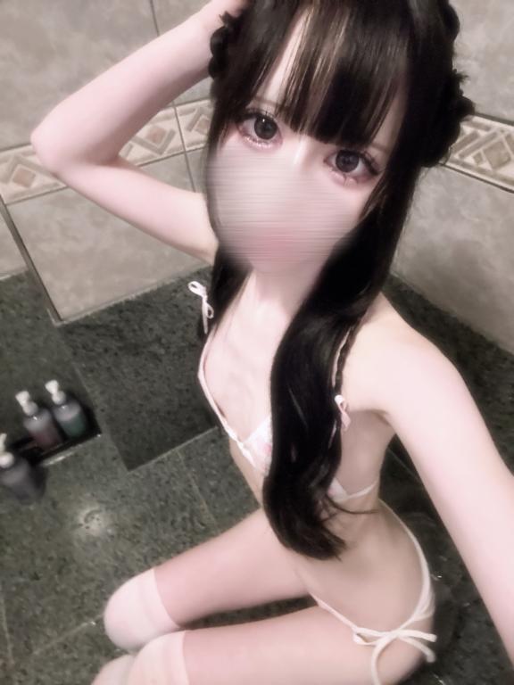ビキニ似合うかな〜？♡