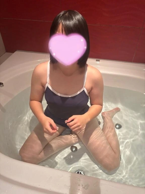 童顔✖️スク水｜写メ日記｜なぎ｜新宿 一般デリヘル デザインプリズム新宿