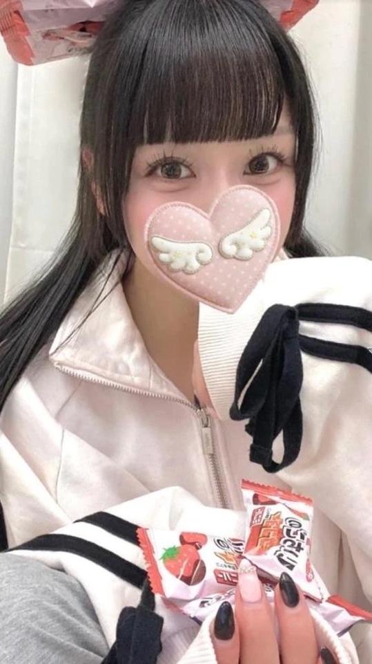 18:00〜22:30　居ます💖｜写メ日記｜あきな｜新宿 一般デリヘル デザインプリズム新宿