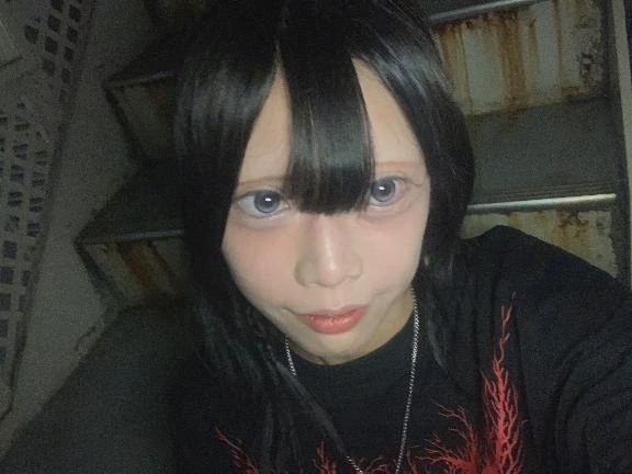 ♡ じーっ…👀🖤 ♡｜写メ日記｜ゆみ｜新宿 一般デリヘル デザインプリズム新宿