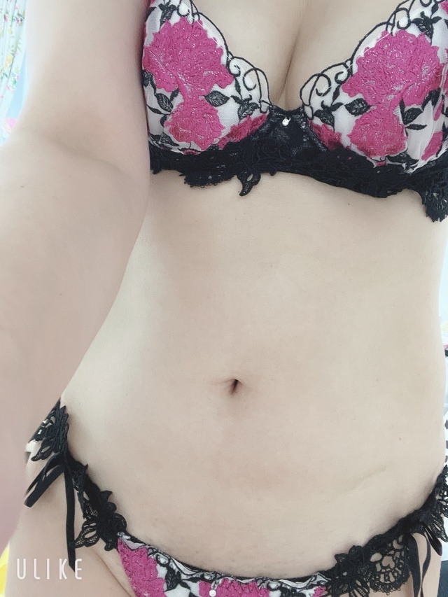 出勤したよ🌙｜写メ日記｜月野（人妻）｜池袋 人妻デリヘル 越後屋池袋総本店