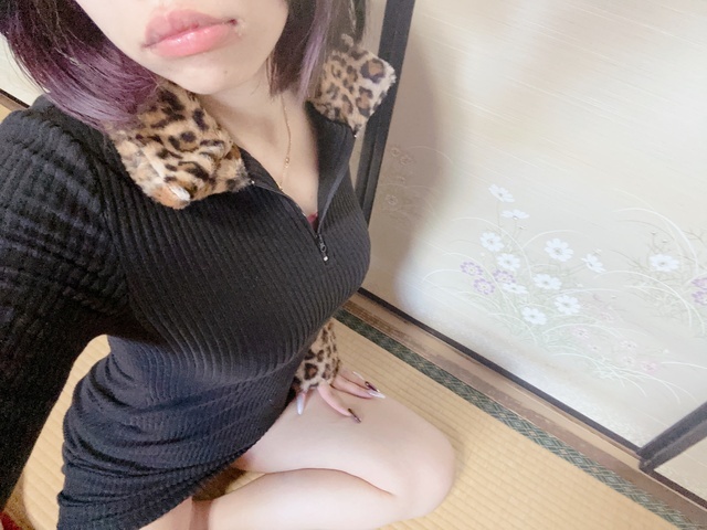 むにむにくちびる💋｜写メ日記｜結城（人妻）｜池袋 人妻デリヘル 越後屋池袋総本店