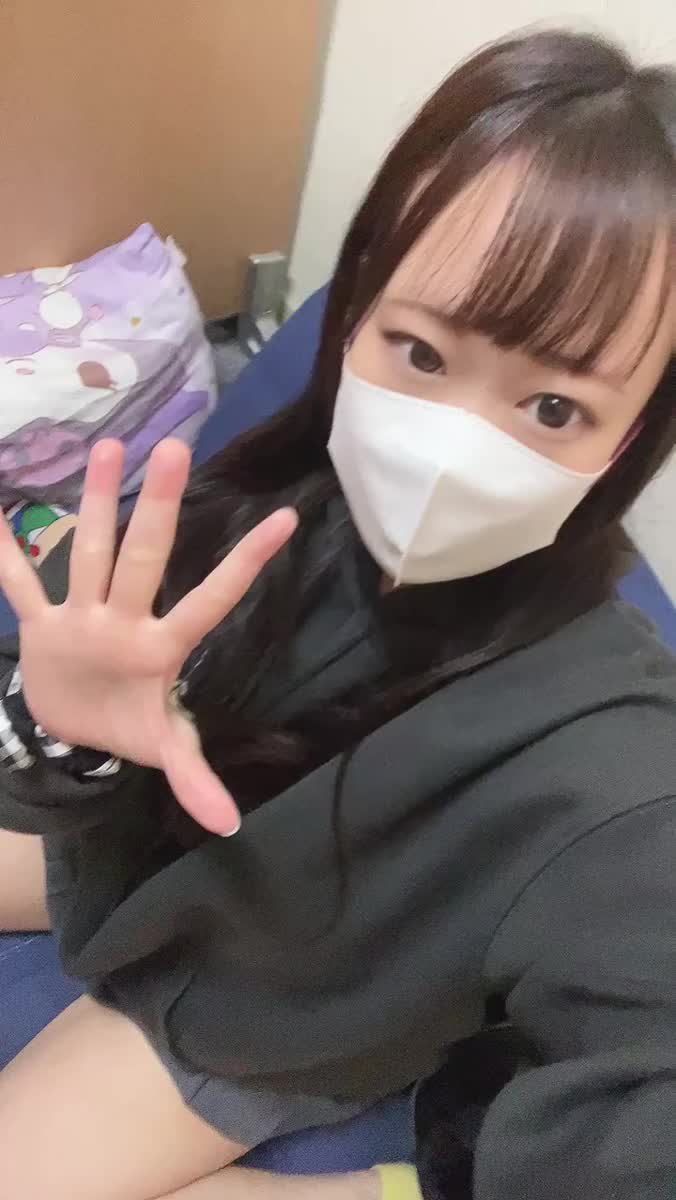 おててふりふり〜っっ｜写メ日記｜京本｜池袋 人妻デリヘル 越後屋池袋総本店