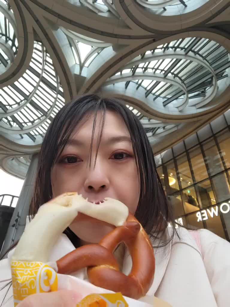 麻布台ヒルズクリスマスマーケット2｜写メ日記｜きょうこ｜鶯谷 ぽっちゃりデリヘル ダイナマイト