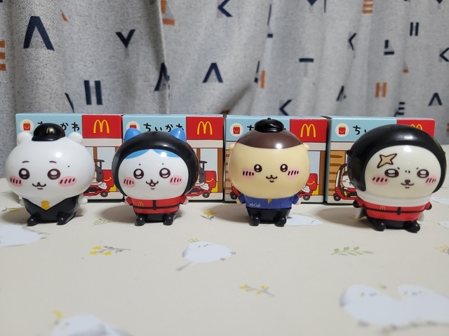ハッピーセットちいかわ