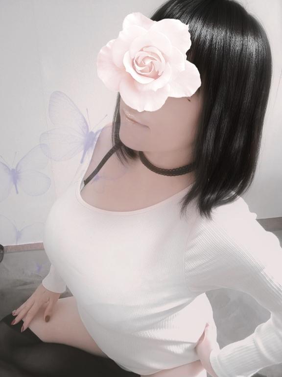 12月3日(水)は🈵✨✨𝑻𝒉𝒂𝒏𝒌 𝒚𝒐𝒖✨✨｜写メ日記｜りな｜鶯谷 ぽっちゃりデリヘル ダイナマイト