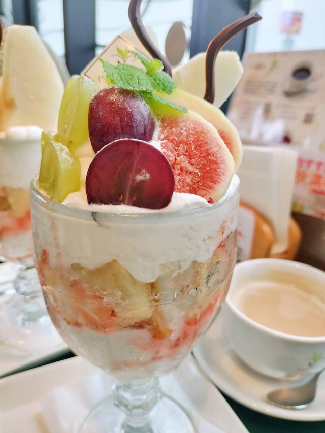 本日は、昼から出勤です♡