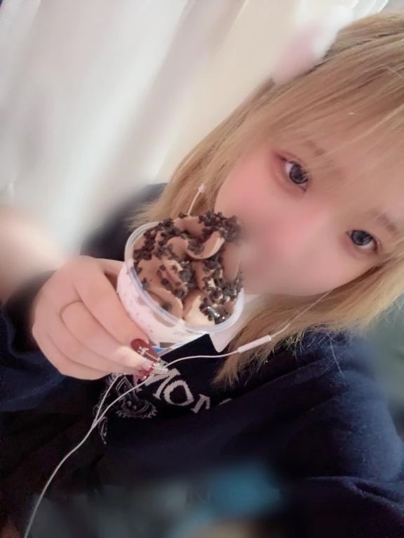 🍫🍨｜写メ日記｜永瀬ゆず｜錦糸町・小岩・葛西 一般デリヘル ウルトラハピネス