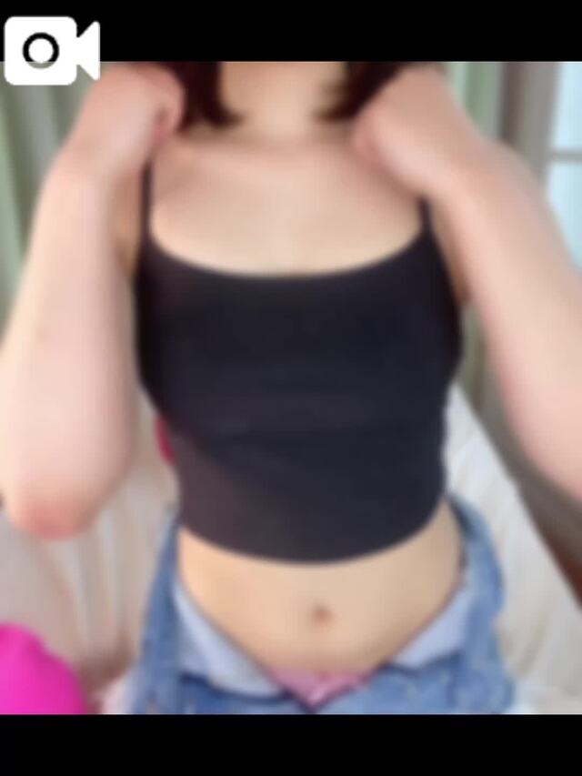 どっちが好き？｜写メ日記｜小日向みゆ｜錦糸町・小岩・葛西 一般デリヘル ウルトラハピネス