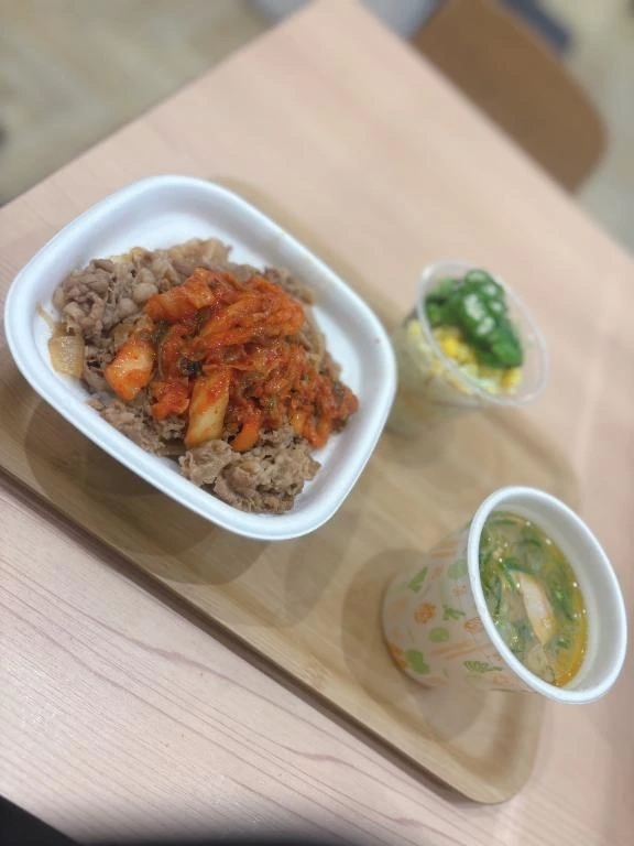 牛丼♡｜写メ日記｜泉ゆう｜錦糸町・小岩・葛西 一般デリヘル ウルトラハピネス