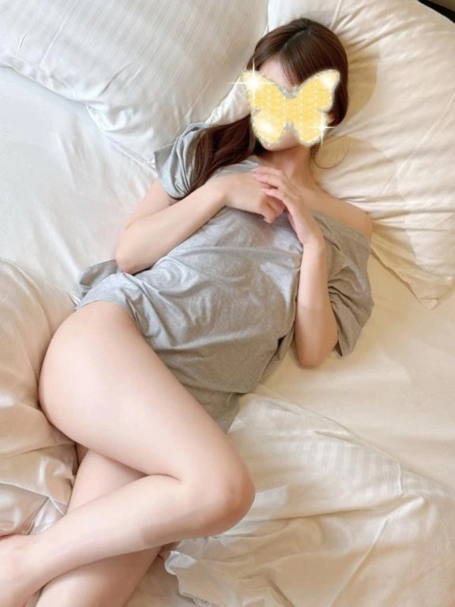 目そらさないで♡｜写メ日記｜南さゆき｜錦糸町・小岩・葛西 一般デリヘル ウルトラハピネス