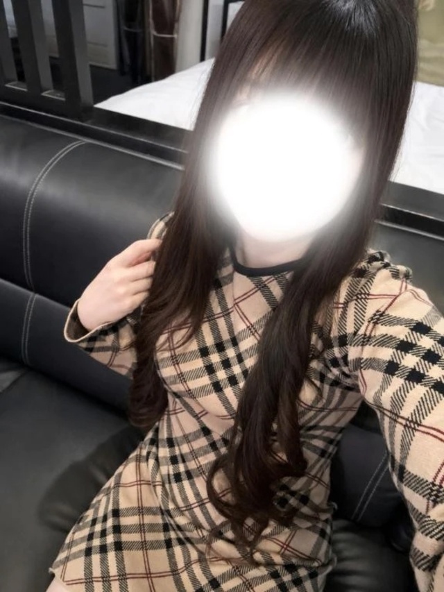 暑すぎる〜𓈒𓂂◌𓂂𓏸🥺