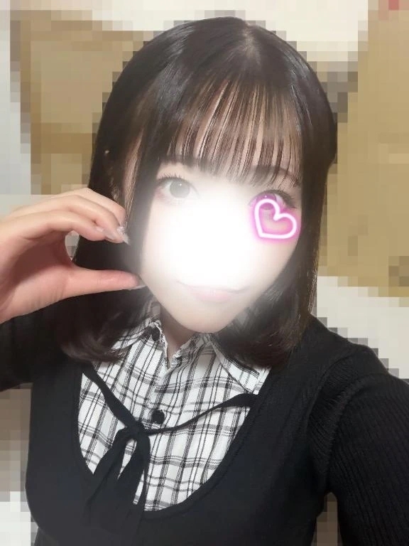 おひる！しゅっきん！｜写メ日記｜花森ゆず｜錦糸町・小岩・葛西 一般デリヘル ウルトラハピネス