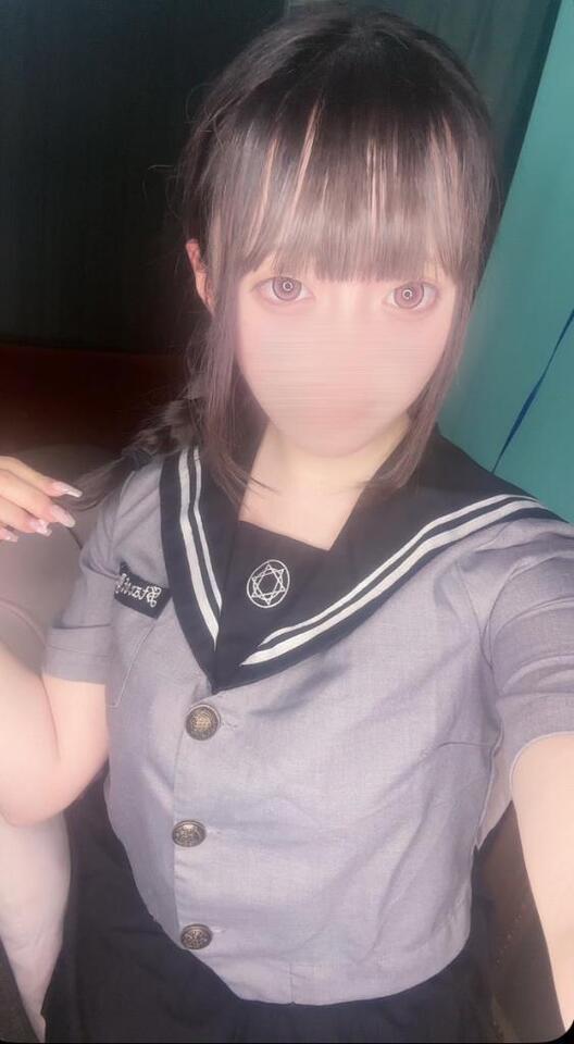 18歳だからって…‼️‼️｜写メ日記｜らら｜池袋 一般デリヘル My Essentials　池袋