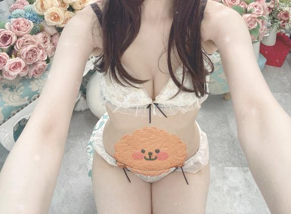 ♡出勤中だぁ♡｜写メ日記｜もえ｜池袋 一般デリヘル My Essentials　池袋