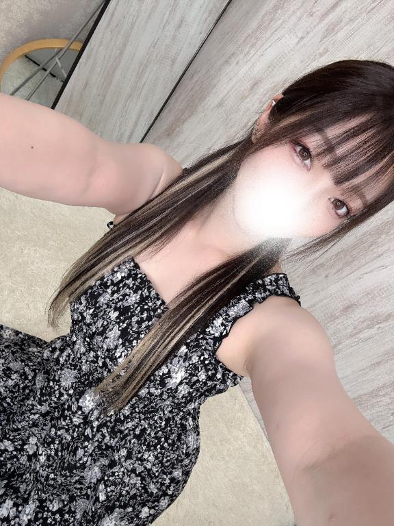 お休み🥺｜写メ日記｜なお｜鶯谷 人妻デリヘル ノーハンドの人妻　鶯谷・上野店