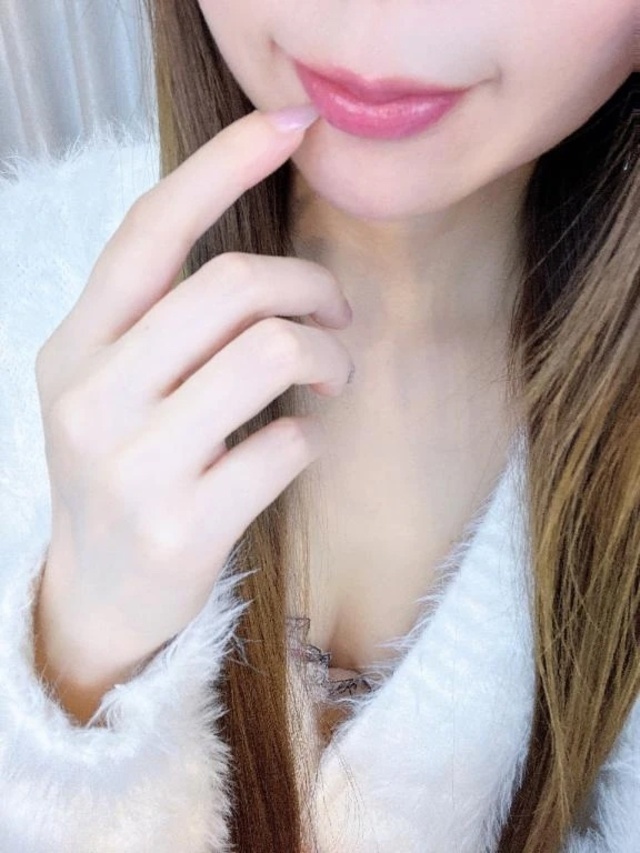 本日出勤しております🌸