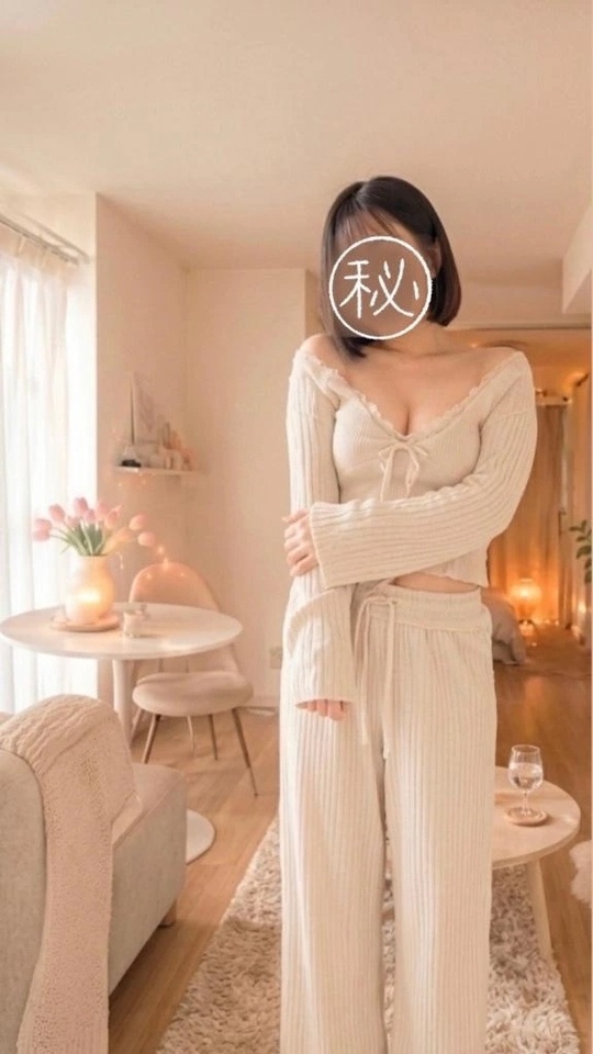 📝: 笑いながら..少しホームシック｜写メ日記｜かな｜鶯谷 人妻デリヘル 濃厚即19妻