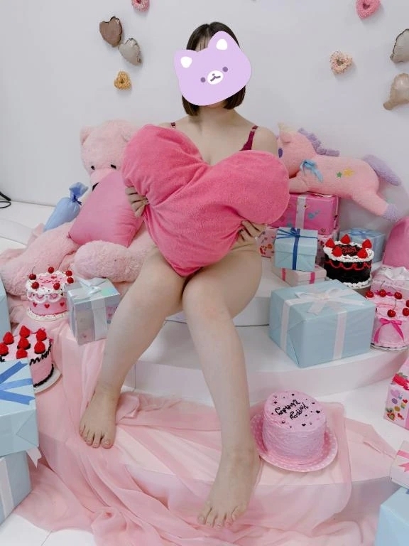寝る前にするか寝起きにするか｜写メ日記｜みなみ｜鶯谷 人妻デリヘル 濃厚即19妻
