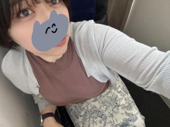 コンビニはセブンのアイスコーヒーが1番好き｜写メ日記｜ななせ｜鶯谷 人妻デリヘル 濃厚即19妻