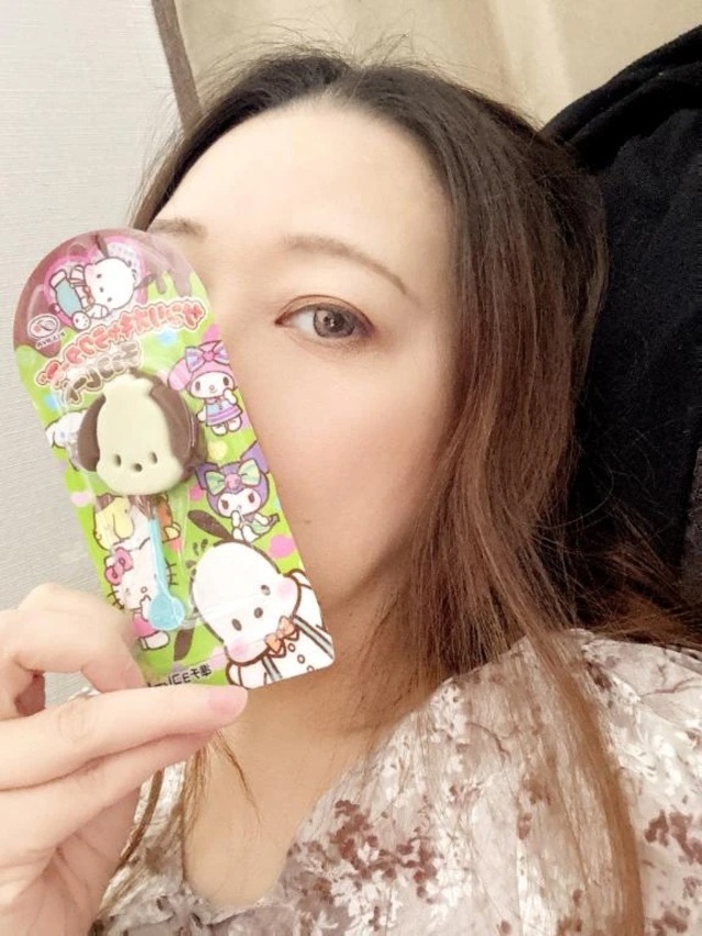 ぺろぺろチョコレート｜写メ日記｜ゆか｜鶯谷 人妻デリヘル 濃厚即19妻