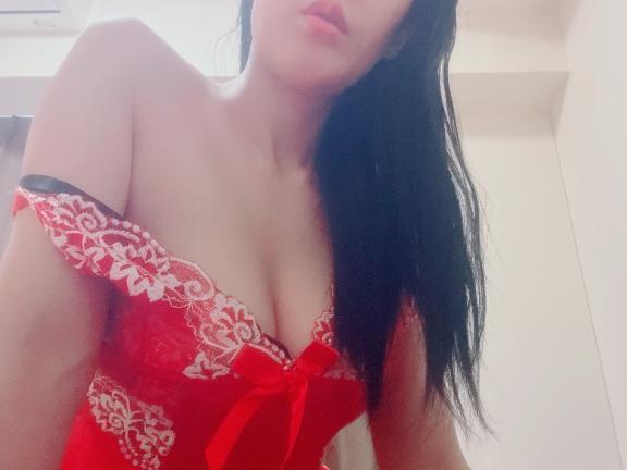 11日12時から出勤します❤️‍🔥