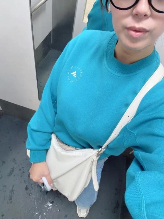 目立つ🩵｜写メ日記｜るい｜鶯谷 人妻デリヘル 濃厚即19妻