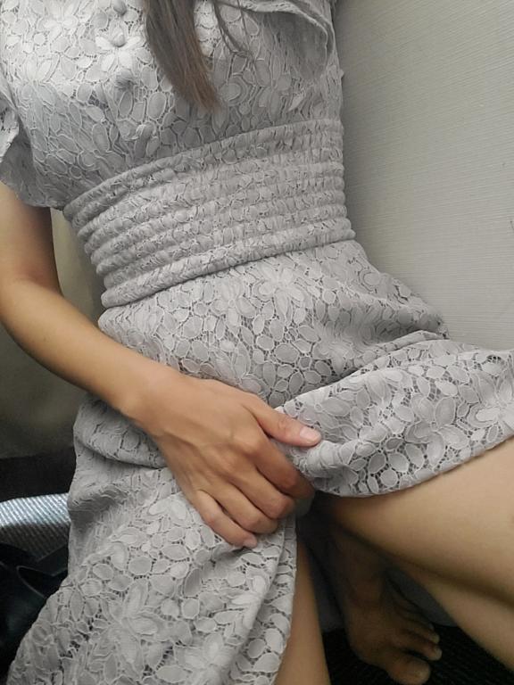 みえそうで見えない…