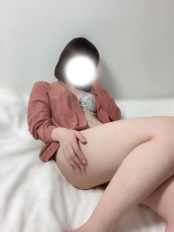 出勤追加のお知らせꉂ📢｜写メ日記｜ひかり｜鶯谷 人妻デリヘル 濃厚即19妻