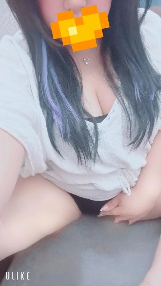 あざとい?🩷|写メ日記|ここな|鶯谷 人妻デリヘル 濃厚即19妻