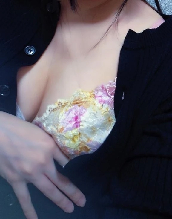 🌃｜写メ日記｜まや｜鶯谷 人妻デリヘル 濃厚即19妻