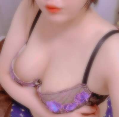 明日居ます❣️｜写メ日記｜星川｜鶯谷 人妻デリヘル メガフォース