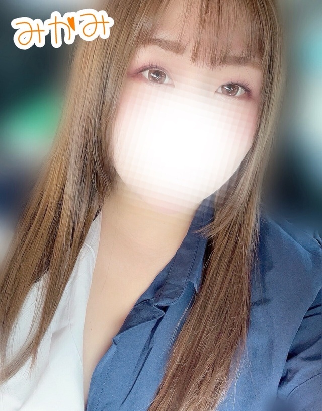 出勤しました〜❣️｜写メ日記｜三上｜鶯谷 人妻デリヘル メガフォース