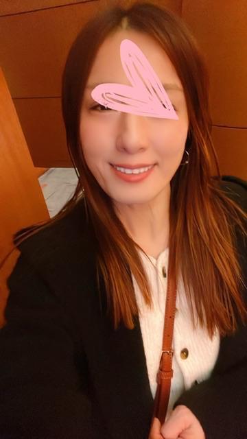 スニーカーVSハイヒール｜写メ日記｜あゆ｜銀座・新橋・汐留 一般デリヘル 贅沢なひと時