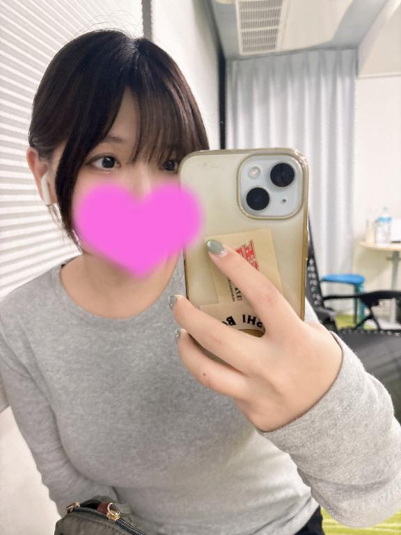 鏡越しのしゅっきん♡｜写メ日記｜くるみ｜銀座・新橋・汐留 一般デリヘル 贅沢なひと時
