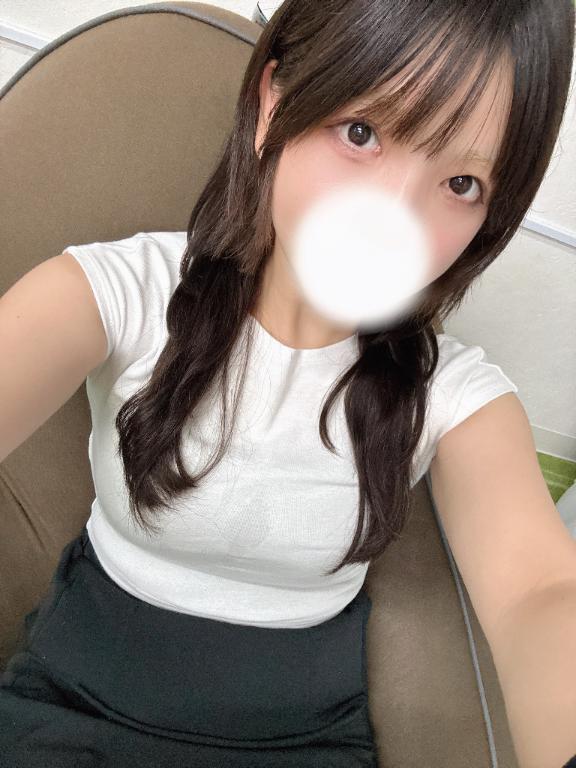 ロングヘアになったよ！出勤｜写メ日記｜くるみ｜銀座・新橋・汐留 一般デリヘル 贅沢なひと時