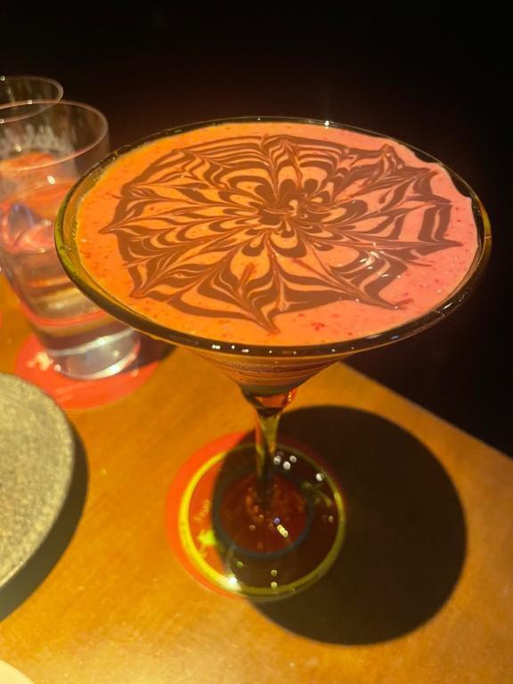 トランプさん、来日ですって｜写メ日記｜スイ｜銀座・新橋・汐留 一般デリヘル 贅沢なひと時