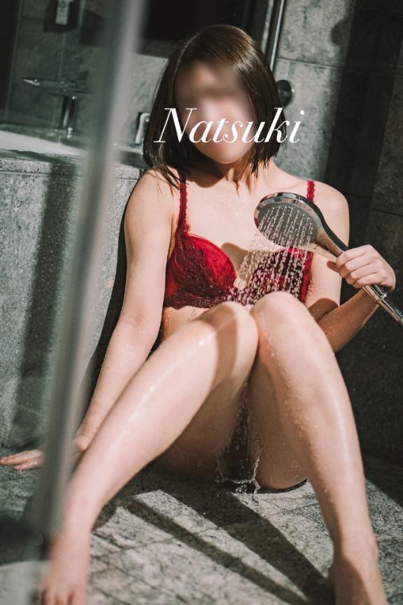 第一印象で惹かれる仕草🙈.｜写メ日記｜なつき｜銀座・新橋・汐留 一般デリヘル 贅沢なひと時