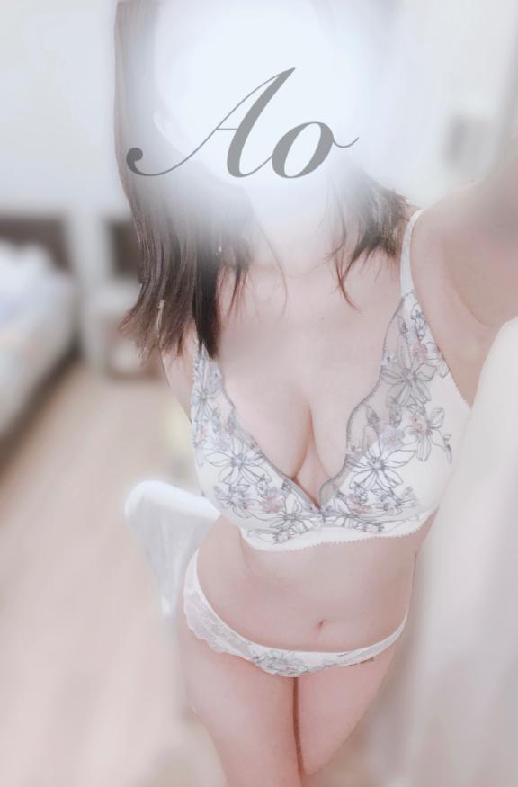 レアかミディアムレア｜写メ日記｜アオ｜銀座・新橋・汐留 一般デリヘル 贅沢なひと時